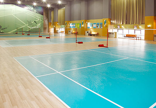 体育场地铺装悬浮拼装地板的几大因素是什么